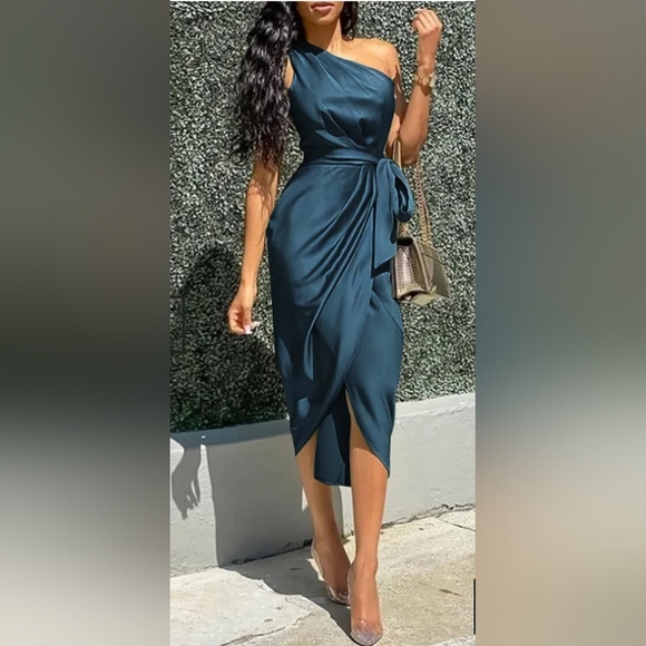 NWT One Shoulder Ruched Midi Dress Belted Party Dress Size Large Dark Blue Color - Picture 9 of 10